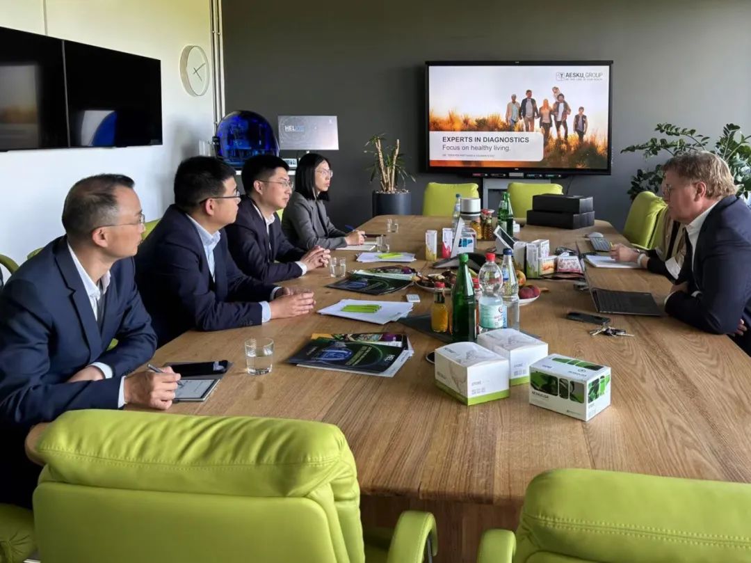 张浦镇赴德意开展经贸合作交流 党委书记王超率团访问雅仕通集团总部